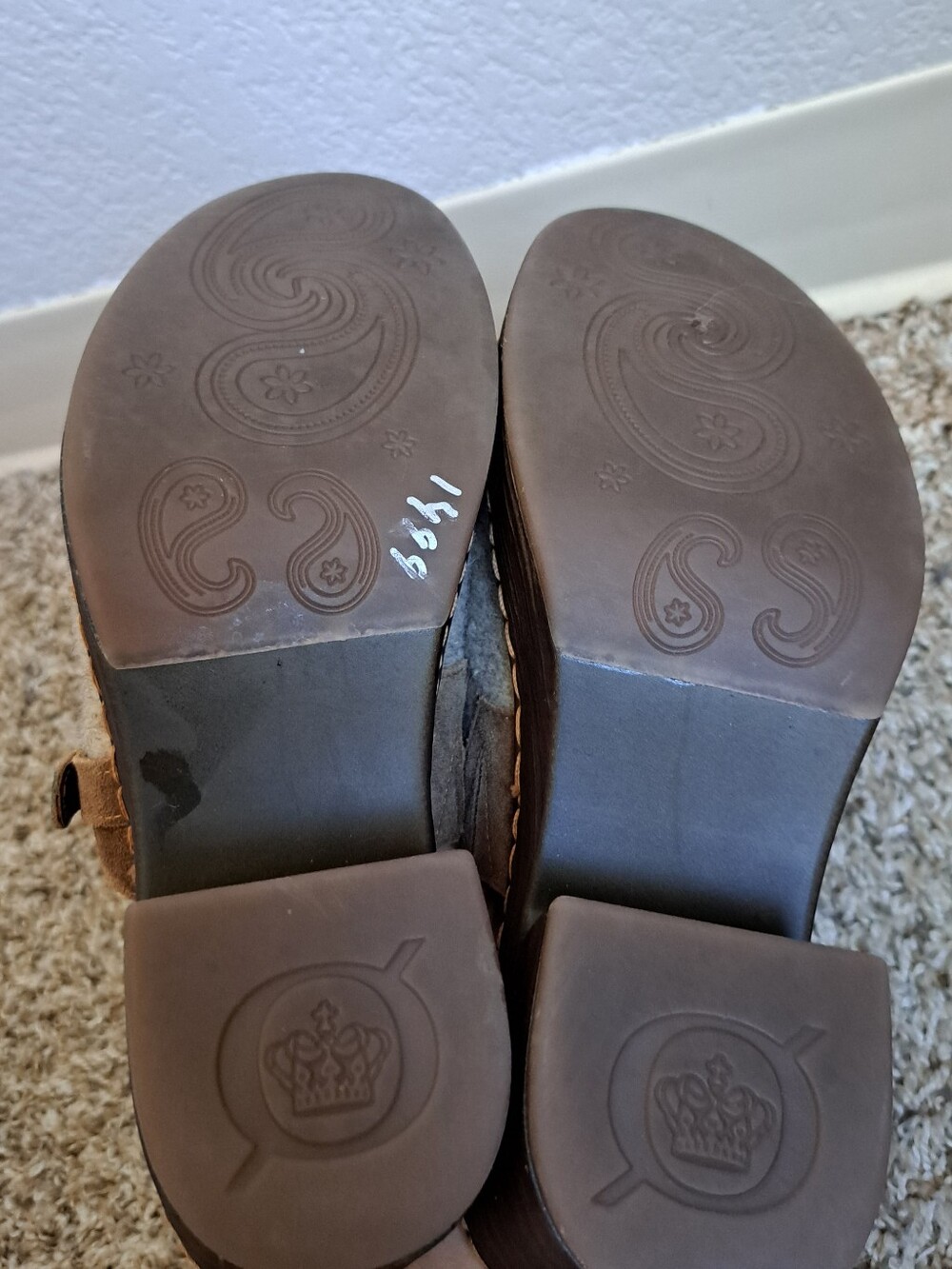 Born Western Boho Taupe Blanket Combo Print Carmen Clogs Leather Size 8 - Picture 6 of 11